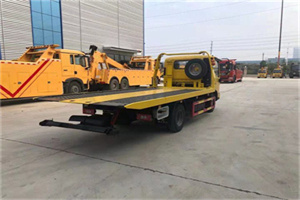 利通区非事故拖车