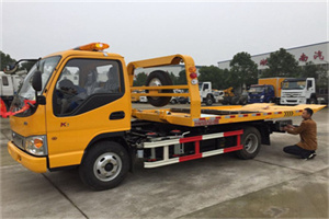 利通区哪里有拖车服务